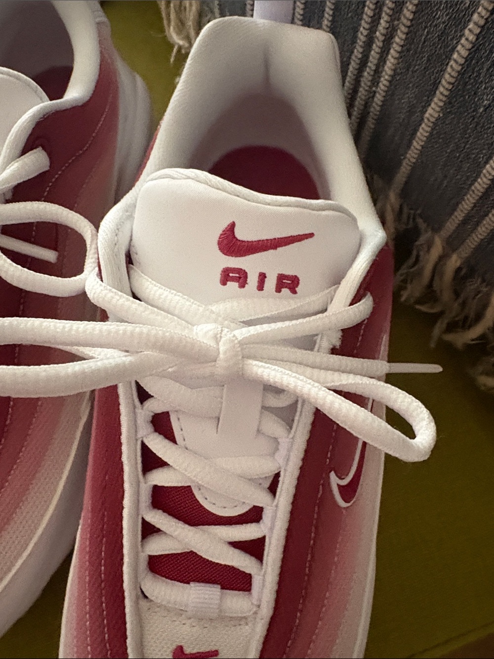 Nike AirMax Portal - Picture 2 of 6